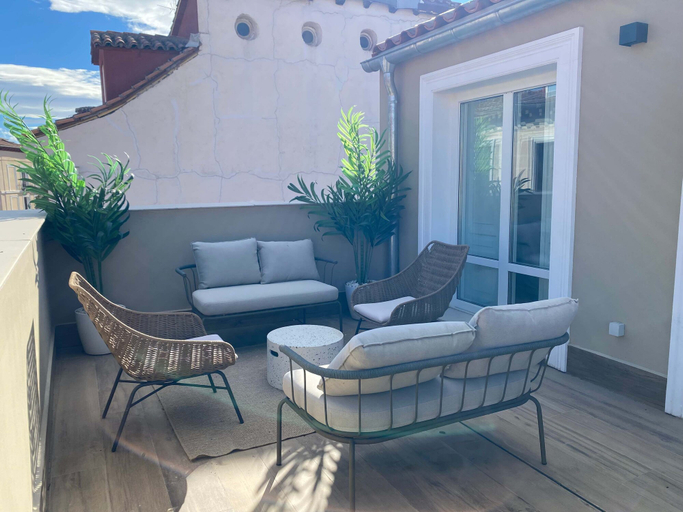 Room 4, w Dreamy 1BR With Terrace in Chueca, Madrid