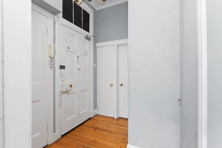Room 4, First Floor-2 Bedroom Apartment, Edinburgh