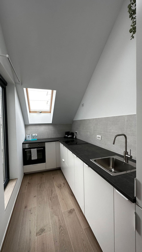 Exterior 4, Luxury 1BR Near Fashion District by Oneluxstay, Antwerpen