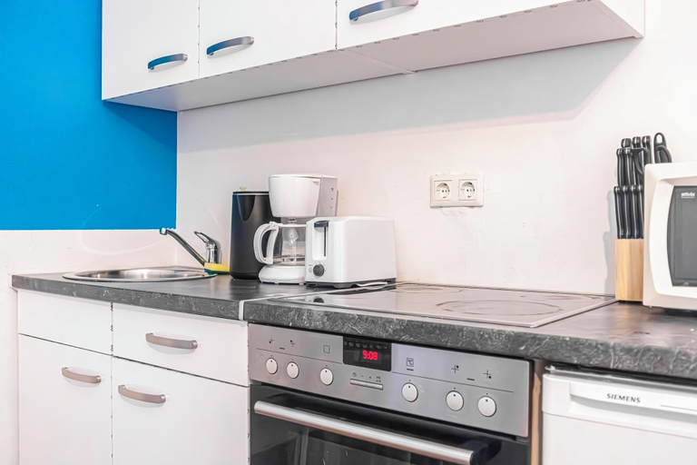 Private kitchen 4, Comfy City Apartment Near AKH Hospital, Wien