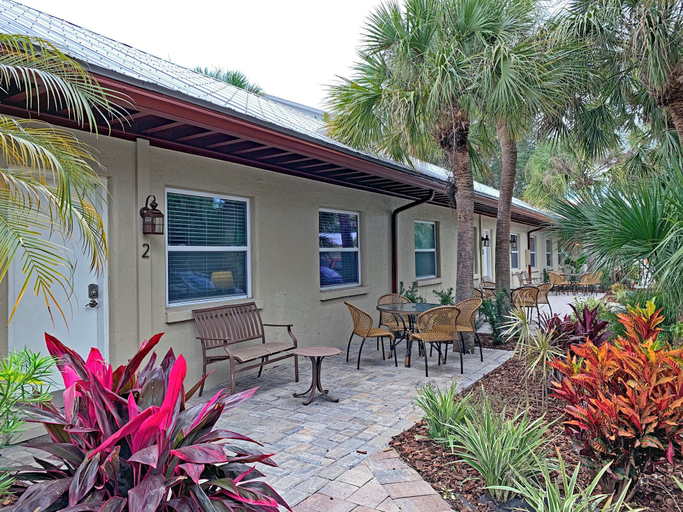 Interior 5, Siesta Heron 2, Sarasota