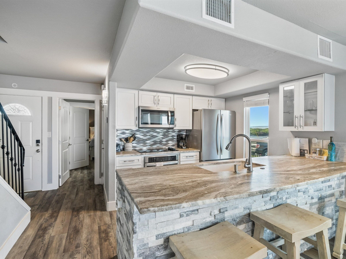Private kitchen 5, Pier Perfection K101 3 Bedroom Condo, Aransas