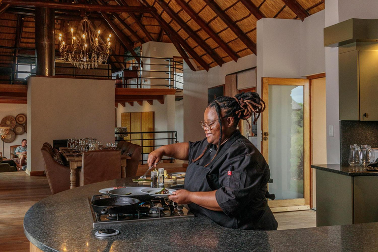 Food & Drinks 2, Woodbury Manor - Amakhala Game Reserve, Cacadu