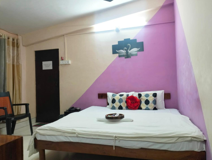 Others 1, Quarto inn, Kamrup Metropolitan