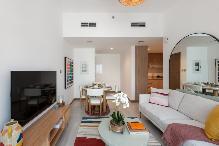 Room 3, Vibrant 2BR Miami Vibes at Business Bay, Dubai