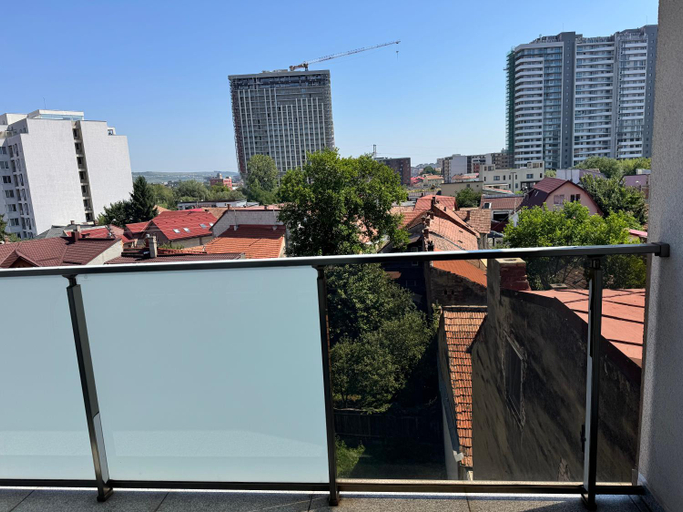 View 4, CLUJSTAYS Central 1-bedroom Apartment, Cluj-napoca