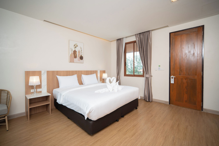 Room 5, Natural Beach Resort, Tha Sala