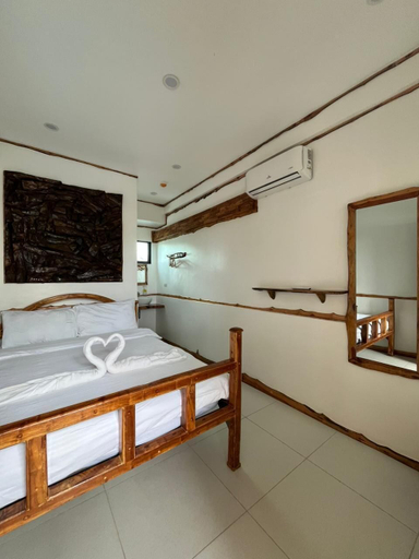 Bedroom 4, The Hat Trick Hostel, Moalboal