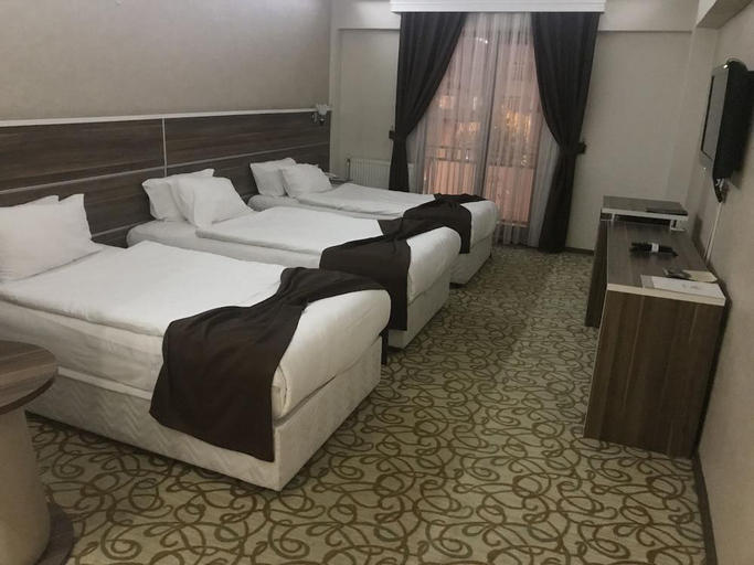 Bedroom 2, Perama Hotel, Bandırma