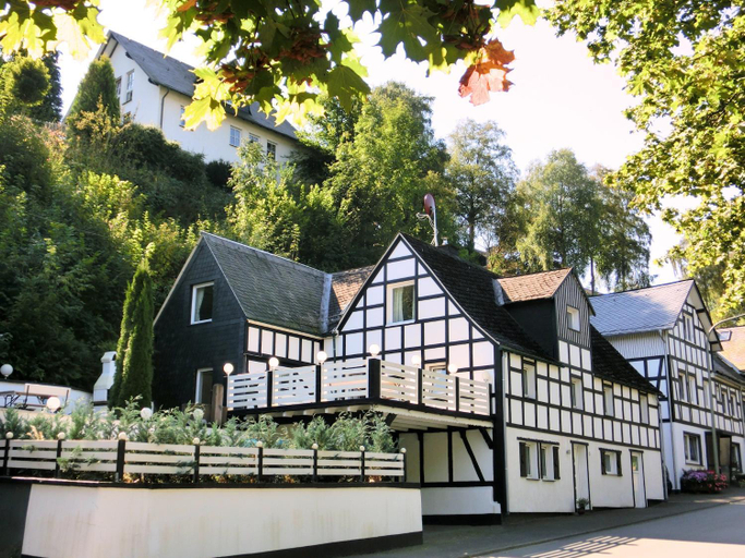 Exterior & Views 1, Chalet in Schmallenberg nahe Winterberg Ski, Hochsauerlandkreis