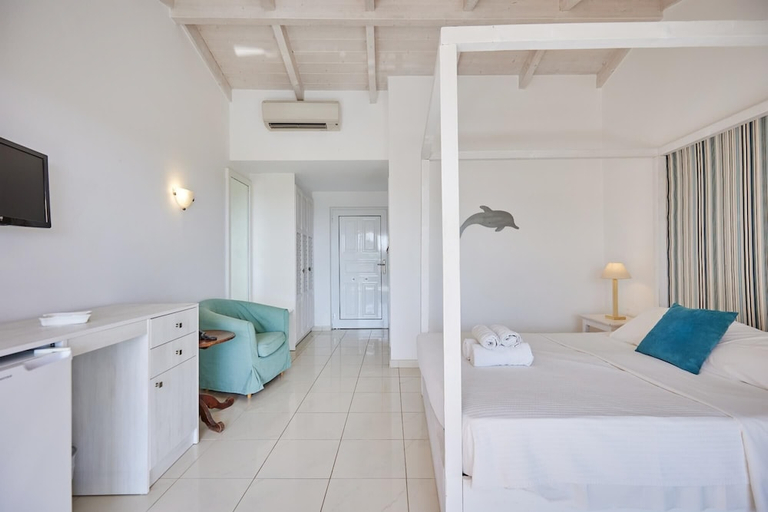 Bedroom 3, Gerakas Belvedere Hotel & Spa, Ionian Islands