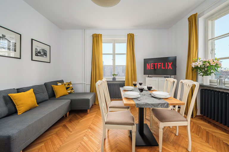 In-room dining, Lumina 3room apart near the Royal Castle., Warsaw