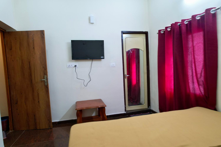 Bedroom 4, Forest View, Salem