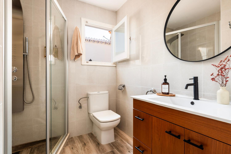 Bathroom 3, Villa Menurka II, Baleares