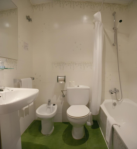 Bathroom 5, RVHotels Mar de Tossa, Girona