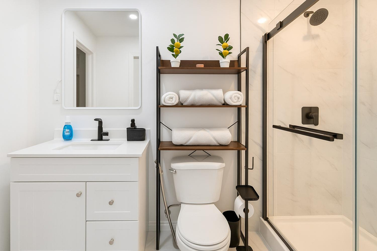Bathroom 2, Jnice Residence, Essex
