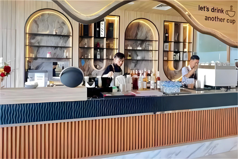 Food & Drinks 5, The Smith Luxury SkyView Apartments, Tangerang