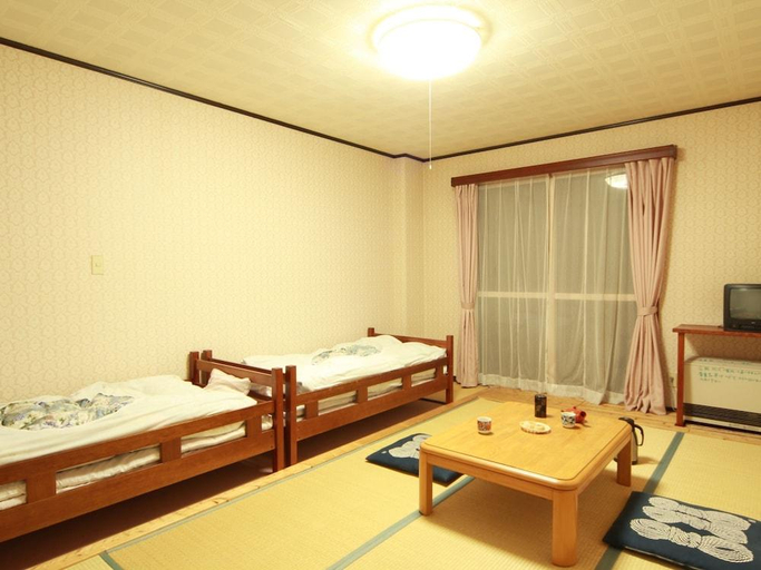 Bedroom 2, Sunrise Meiji-ya, Nozawaonsen