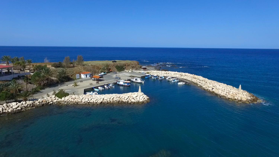 4, Happy Trails Pomos Panoramic Villa