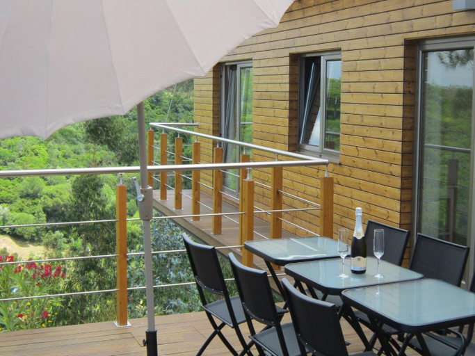 Others 4, Modern Holiday Home in Cela, Alcobaça