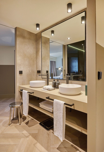 Bathroom 5, Casa Serras Andorra