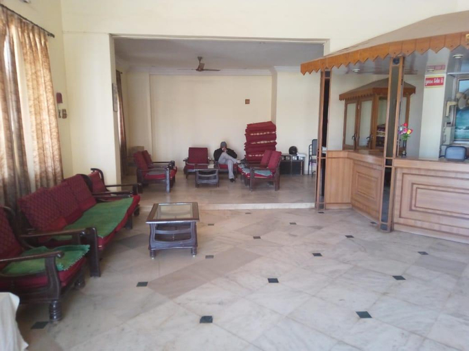 Others 2, Hotel Lakeview, Kachchh