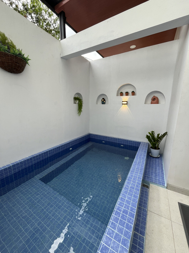 Others 2, Sampai Villa Danaya, Sleman
