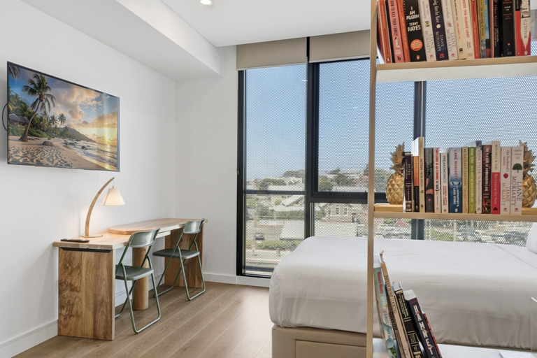 Room 3, Coastal Apartment With Rooftop Pool, Fremantle