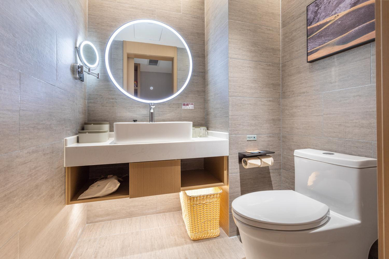Bathroom 3, Atour Hotel Shenzhen Guanlan High-Tech Zone, Shenzhen