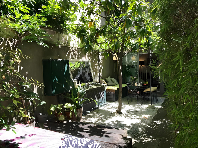 5, Duplex Private Garden Heart 15 Paris district, Paris