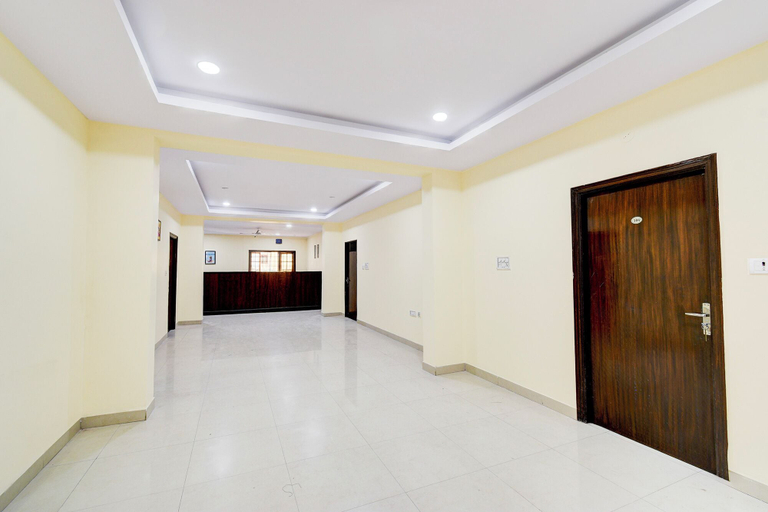 Lobby 2, Fabhotel Vsm Suites, Hyderabad