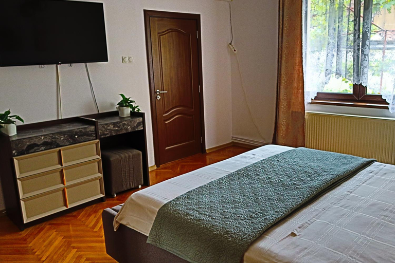 Bedroom 2, Ana's home, Sibiu