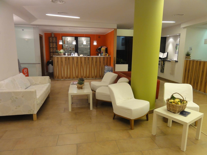 Others 4, Dei Fiori Residence, Savona