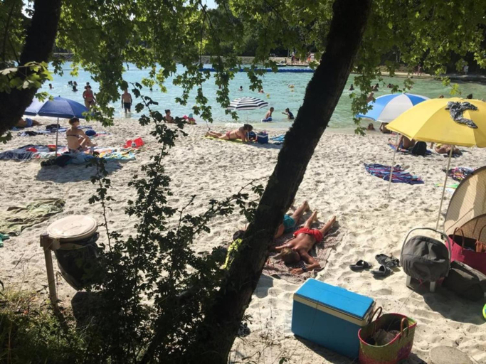 Others 3, Holiday Home Montaigu-de-Quercy Lake, Tarn-et-Garonne