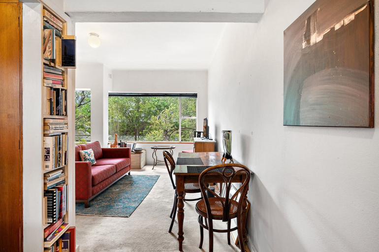Living room 3, Sunny 1-bed With Parking Near Arts Precinct, Melbourne