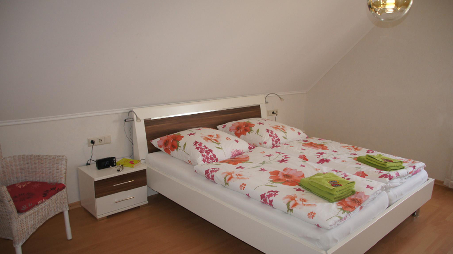 Bedroom 2, Ferienhaus am Flaumbach, Cochem-Zell