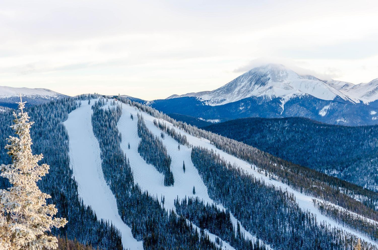Others 3, Red Hawk Lodge 2270, Summit