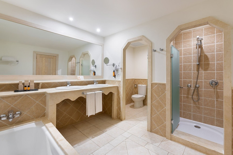 Bathroom 5, Gran Tagoro Family & Fun, Las Palmas