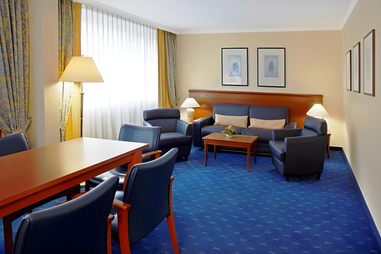 Balcony/terrace 2, H4 Hotel Kassel, Kassel