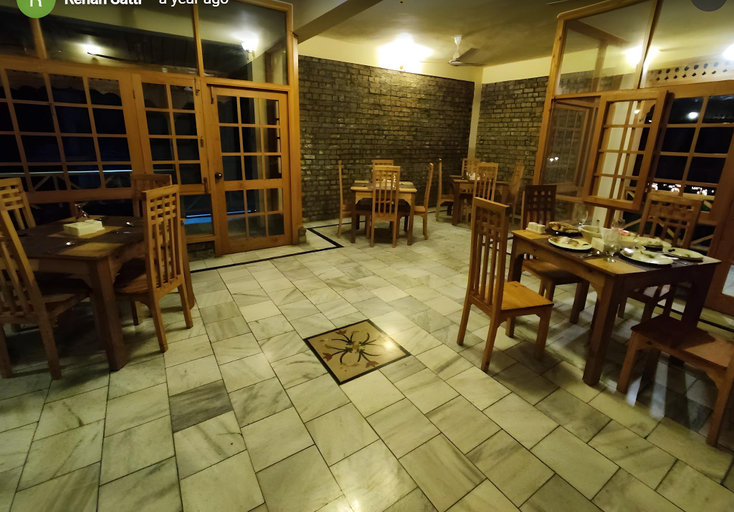 Food & Drinks 3, Roomy Hindukush Sarai Chitral, Malakand