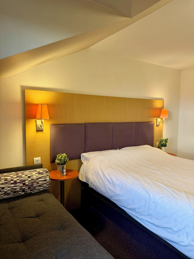 Room 5, Premier Nights Standish, Wigan
