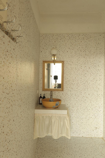 Bathroom 2, Langmandi Phu Doan, Hoàn Kiếm