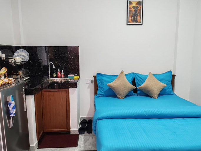 Bedroom 2, ANTONIO TRANSIT KATUNAYAKE, Katana