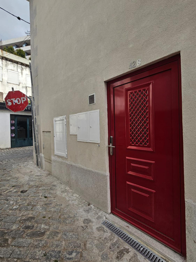 Others 5, Vila Real Central House, Vila Real