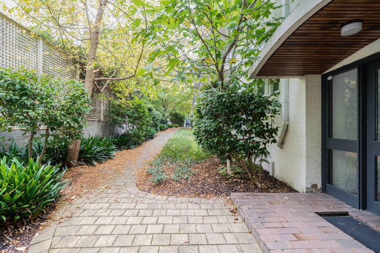5, 3bd 2 bthToorak Village luxurious Apartment, Relax, Melbourne