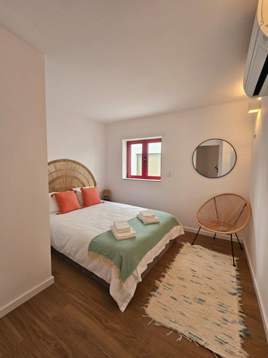 Bedroom 2, Vila Real Central House, Vila Real