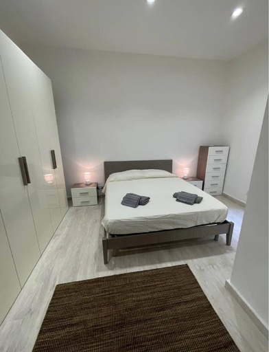 4, Apartment in the Heart of Malta