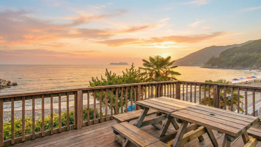 Others 3, Namhae Mongdol Beach Pension, Namhae