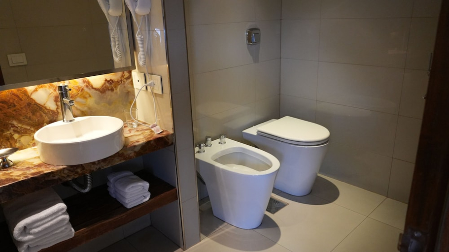 Bathroom 4, Design Suites Salta, Capital