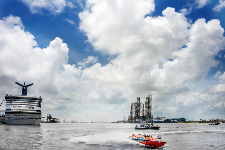 Others 5, Harbor House Hotel and Marina at Pier 21, Galveston